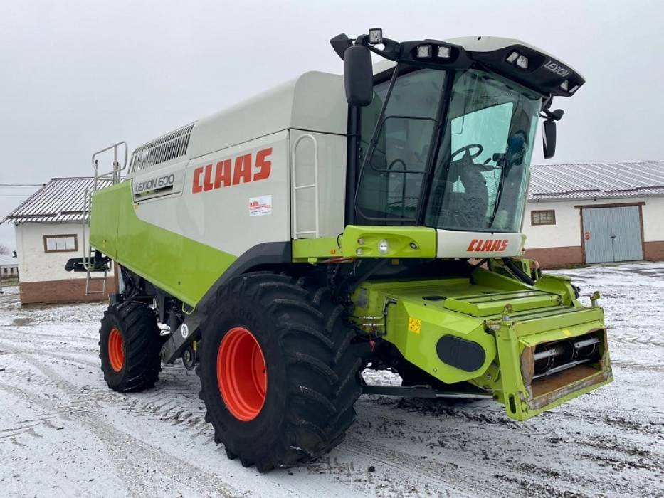 комбайн CLAAS Lexion 600 ,Рік випуску 2009. відмінний стан, 